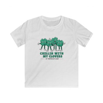 Kids T-Shirt Youth Softstyle - Chillin With My Clovers St Patrick's Day